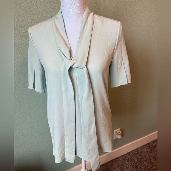 NWT Hugo Boss Relaxed Fit Tie Neck Light Blue US Size 2 UK Size 6 - Picture 1 of 13